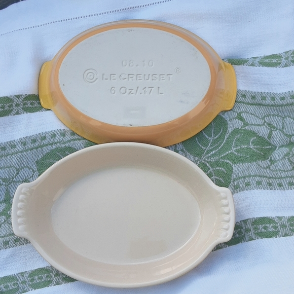 Le Creuset Kitchen Set Of 2 Le Creuset 6 Ounce Au Gratin Baking